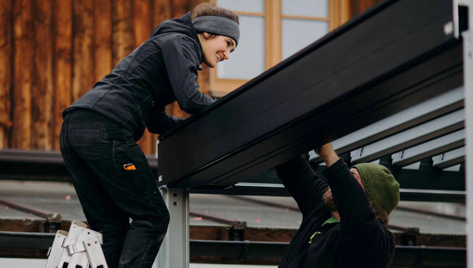 Montage Überdachung